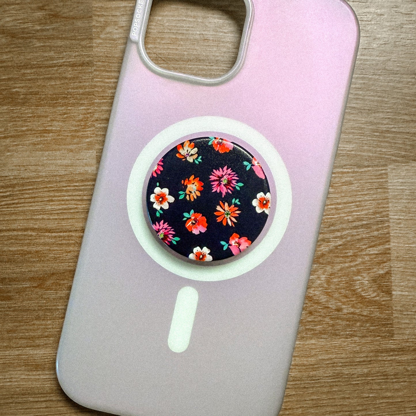 PopSockets with Swappable Top Grip